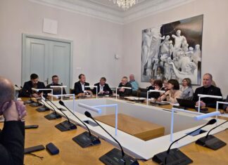 Jahiseaduse ja looduskaitseseaduse muutmise eelnõu arutelu Riigikogus