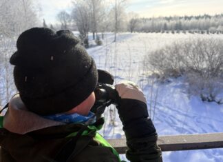 Lastega loodusesse: Luunja jahimehed korraldasid meeleoluka õppematka looduses