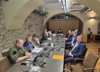 Jahindus teeb digipööret: riigikogus arutati seadusemuudatusi