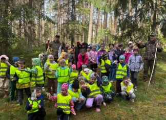 Lastega loodusesse: Tallinna lasteaia ja kooli lapsed said uusi teadmisi loomadest ja loodusest